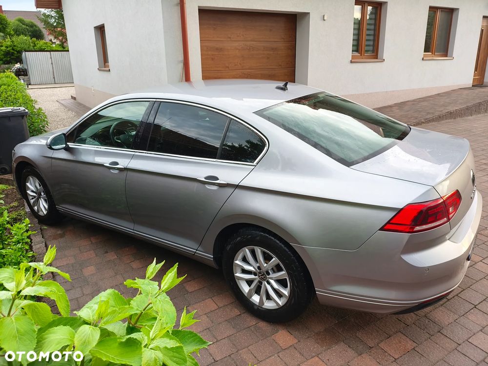 Volkswagen Passat 2.0 TDI EVO Business - 3