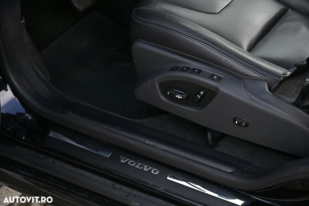 Volvo XC 60 D4 Geartronic Summum - 22