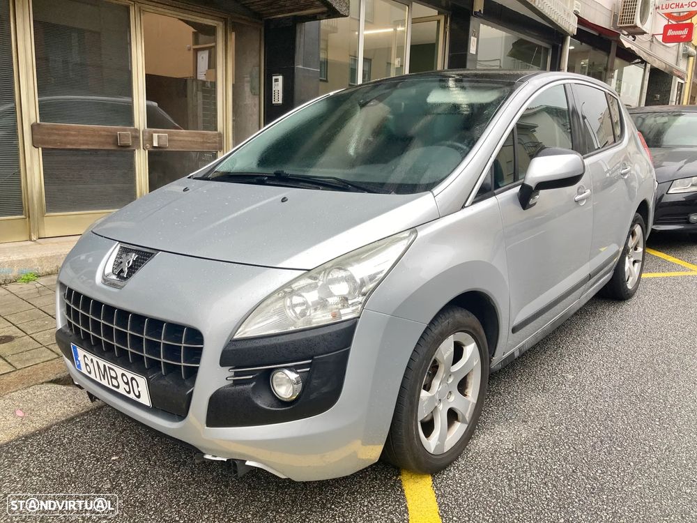 Peugeot 3008 1.6 HDi Executive - 1