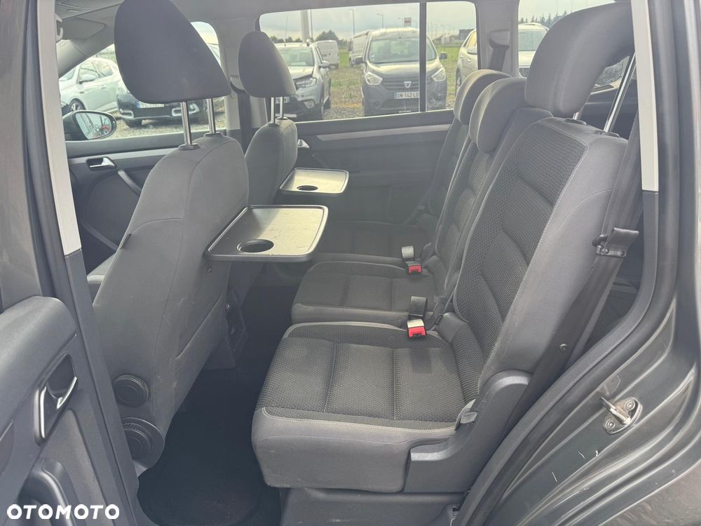 Volkswagen Touran 1.6 TDI DPF BlueMotion Technology Life - 16