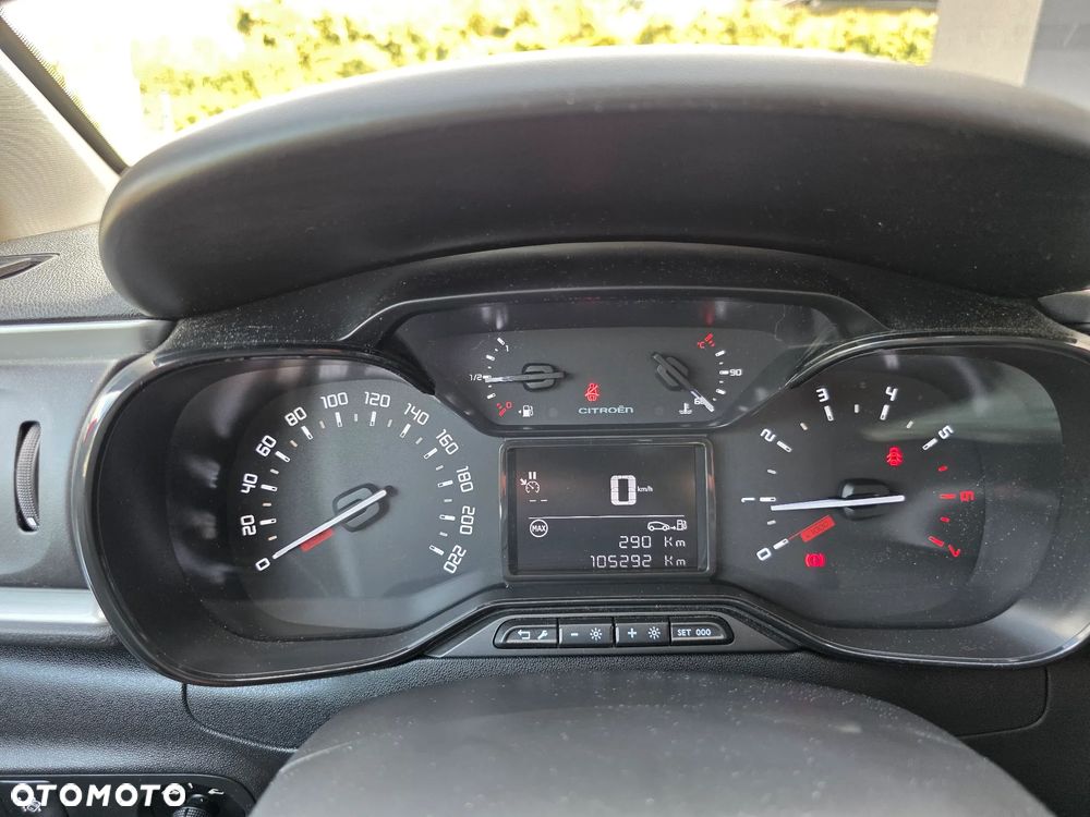 Citroën C3 1.2 PureTech Shine - 19