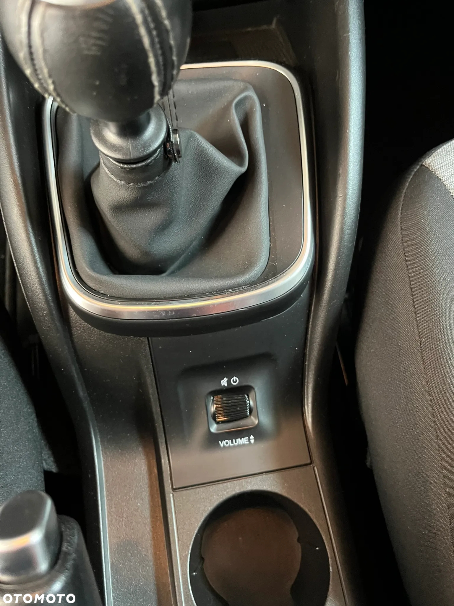 Fiat Tipo 1.6 MultiJet Cross - 15