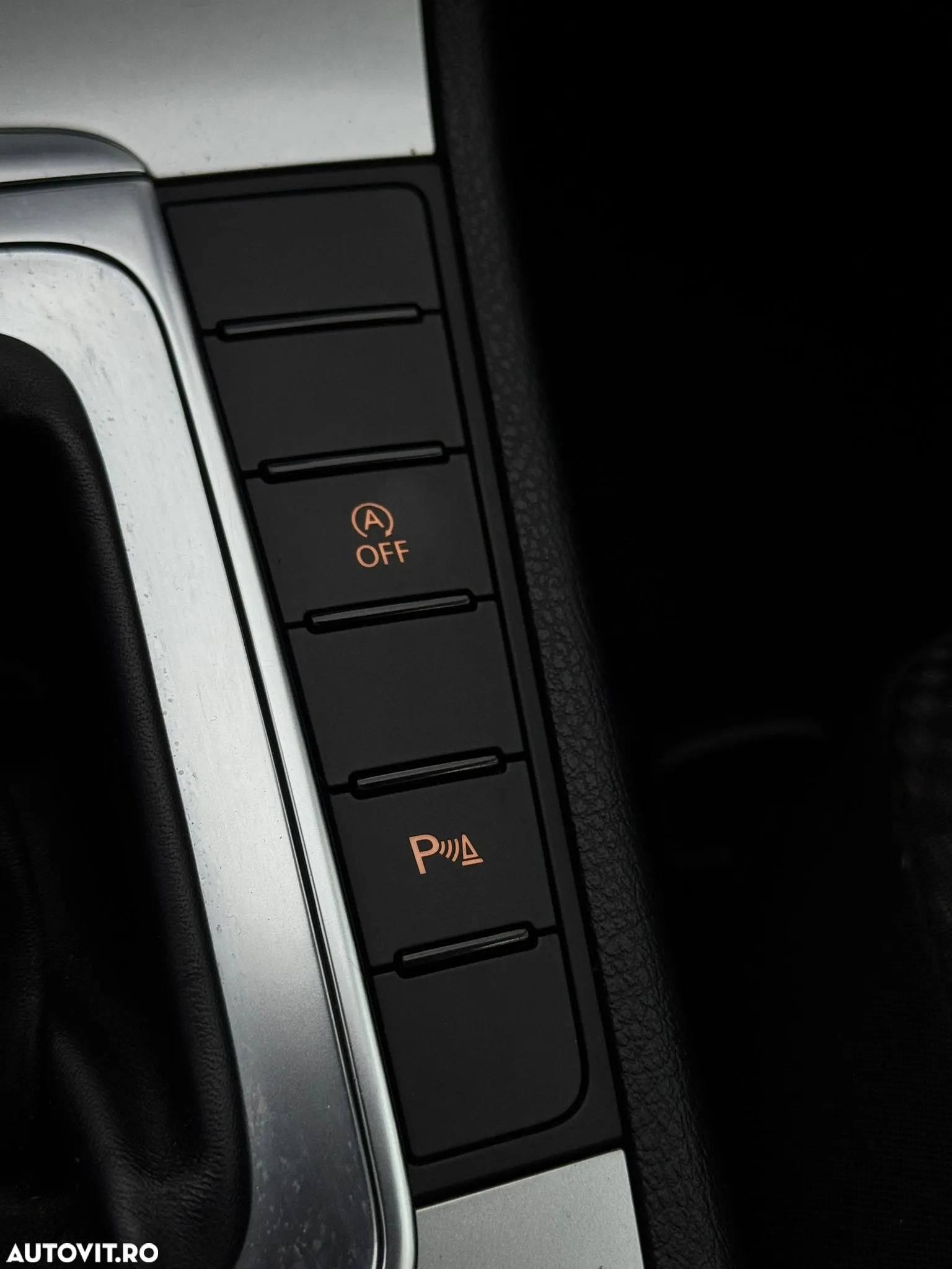 Volkswagen Passat Variant 2.0 TDI BlueMotion Technology DSG Trendline - 34