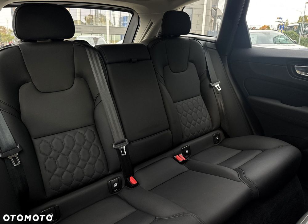 Volvo XC 60 - 29