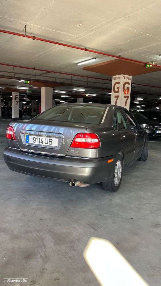 Volvo S40 1.6 - 2