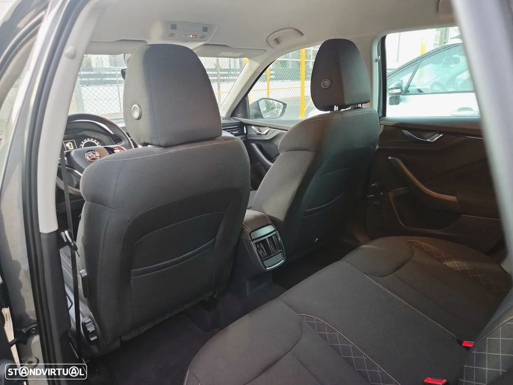 Skoda Kamiq 1.0 TSI Ambition - 10