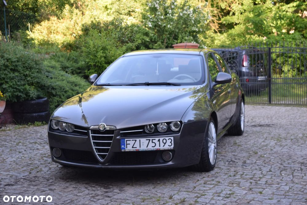 Alfa Romeo 159