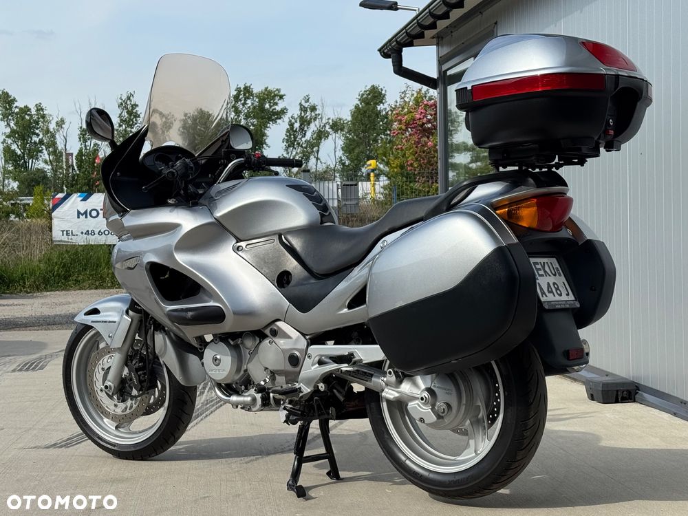 Honda Deauville - 24