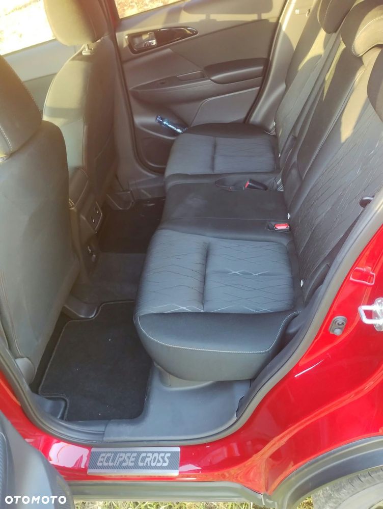 Mitsubishi Eclipse Cross - 10