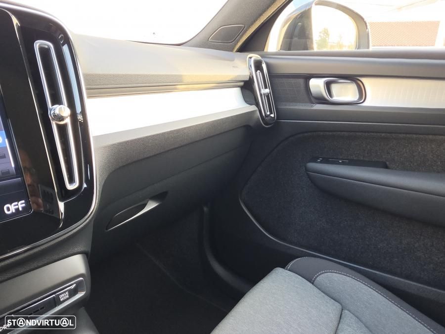 Volvo XC 40 1.5 T4 PHEV Core - 39