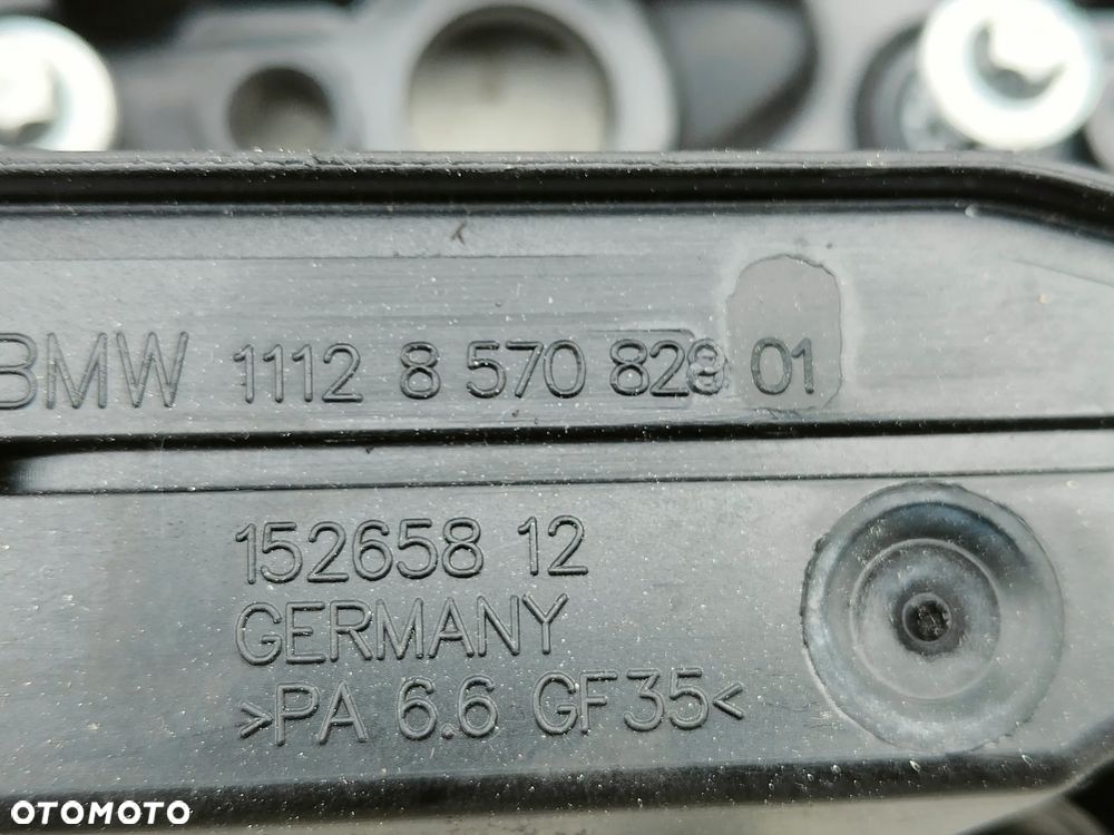 BMW F20 F30 E90 F10 E84 F25 2.0d N47 Pokrywa zaworów 8570828 - 5