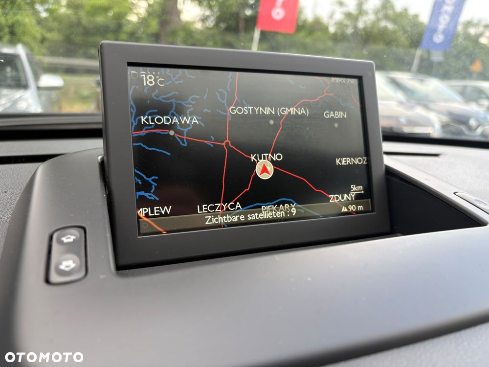 Peugeot 3008 Hybrid4 - 19