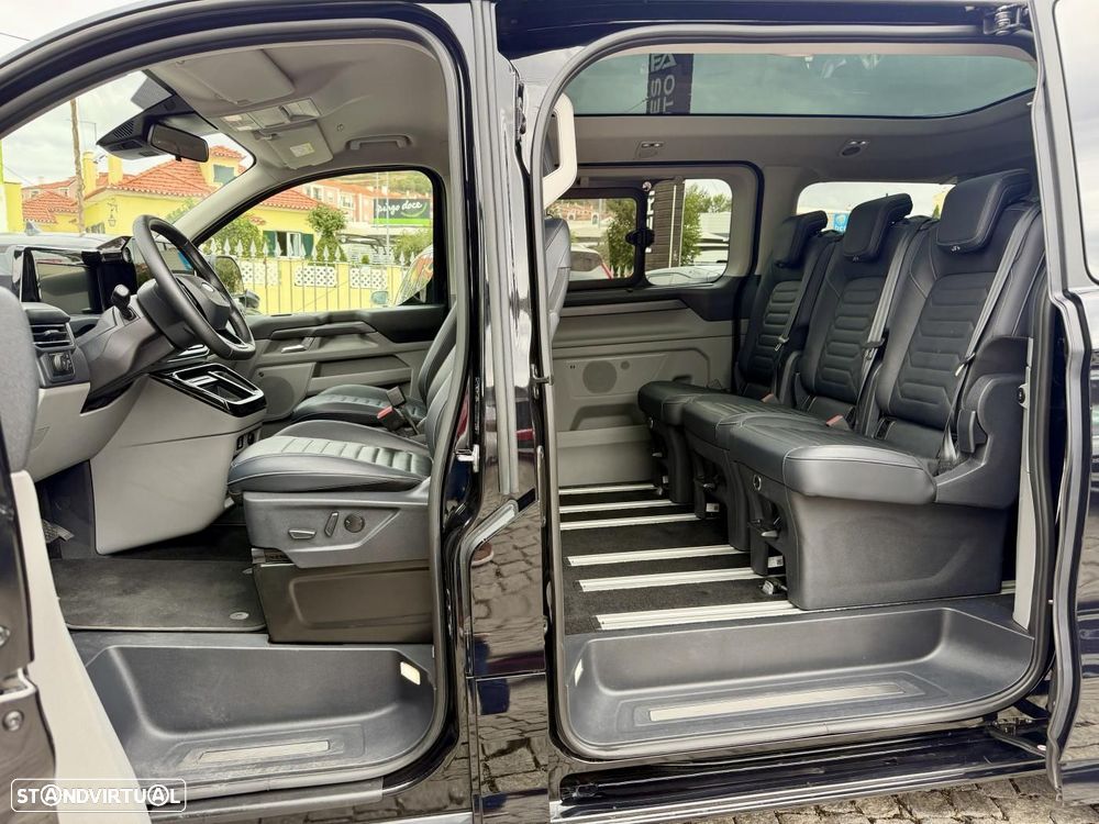 Ford Tourneo Custom - 21
