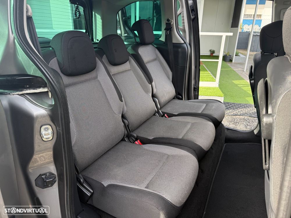 Peugeot Partner HDi FAP 110 Family - 6