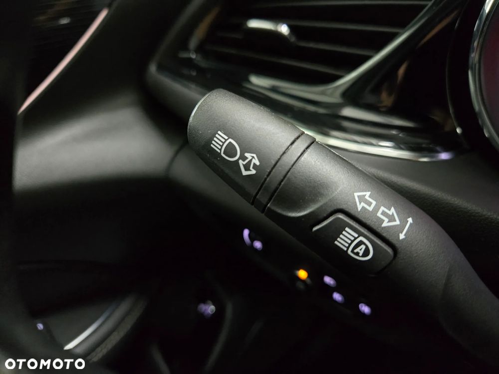 Opel Insignia 2.0 CDTI Innovation S&S - 37