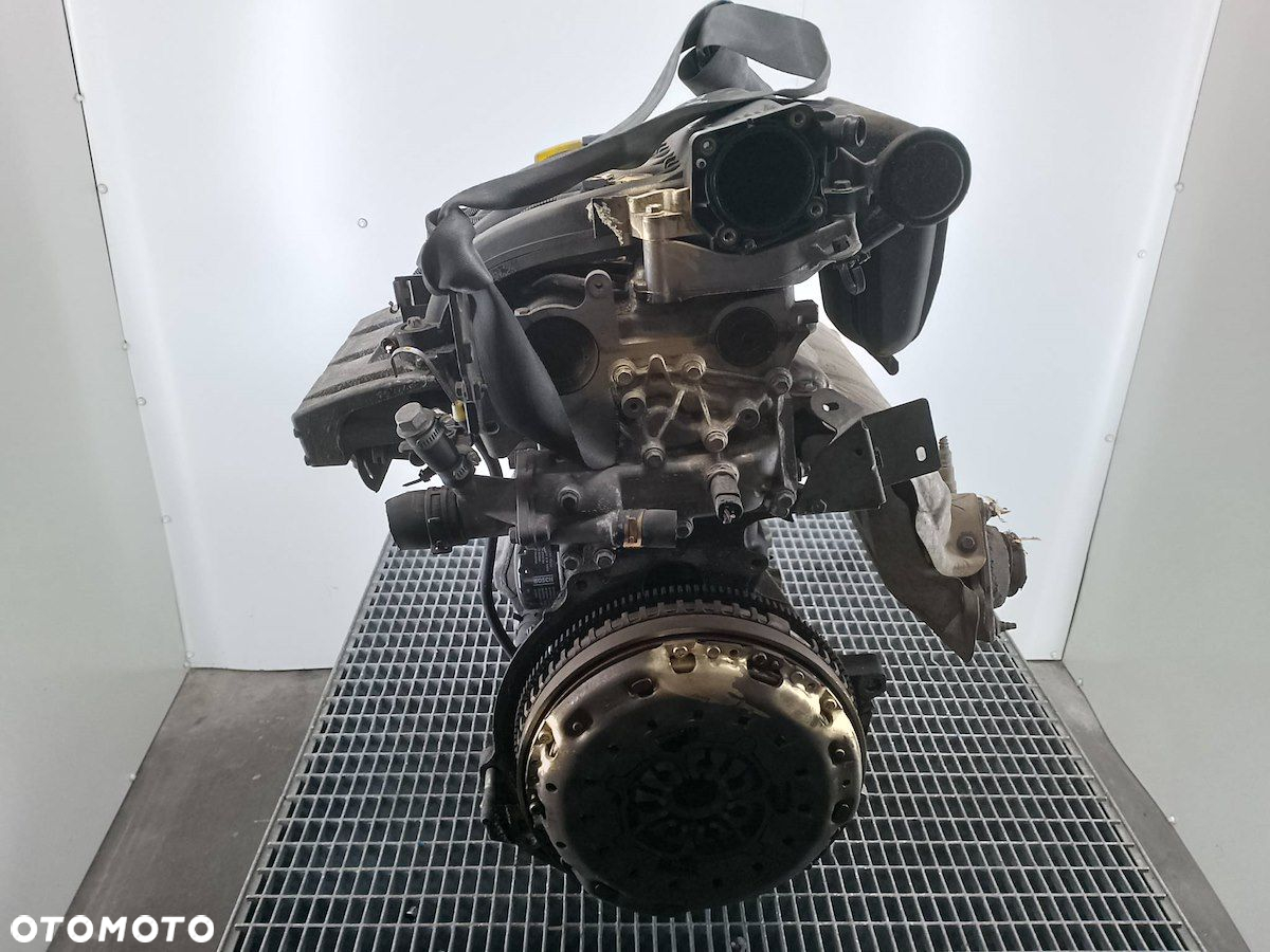 SILNIK RENAULT MEGANE II ( 02-09 ) 2.0 16V - 6