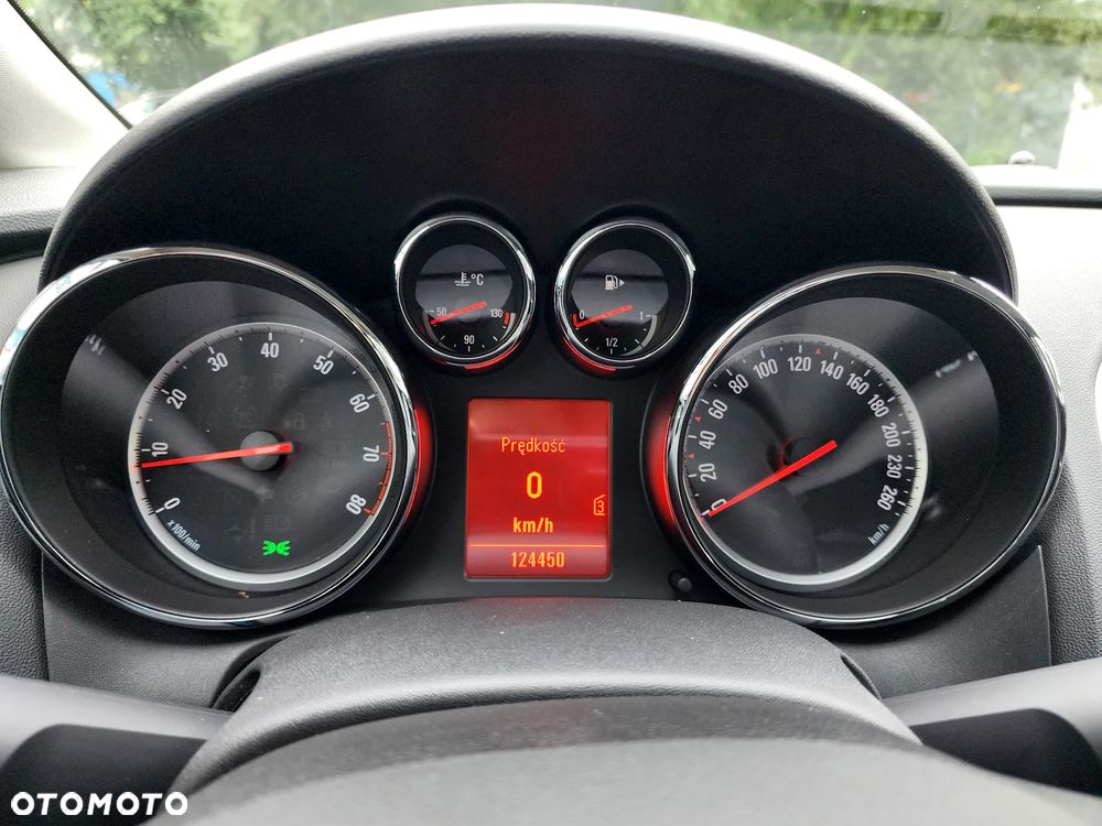 Opel Astra 1.4 Turbo Edition - 25