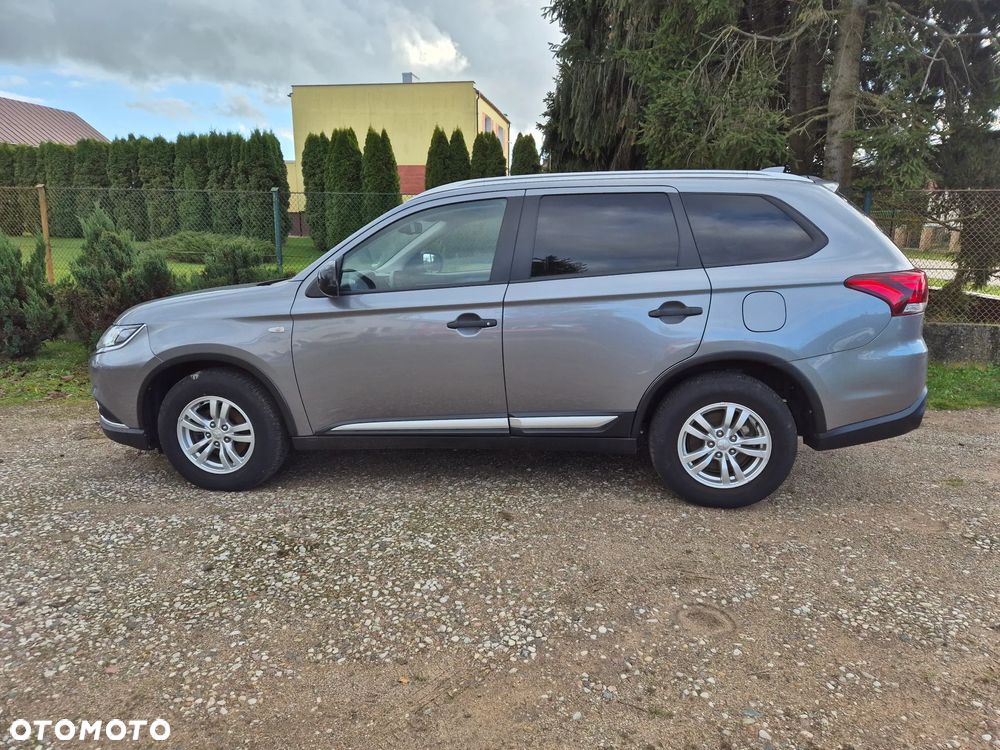 Mitsubishi Outlander 2.0 2WD - 11