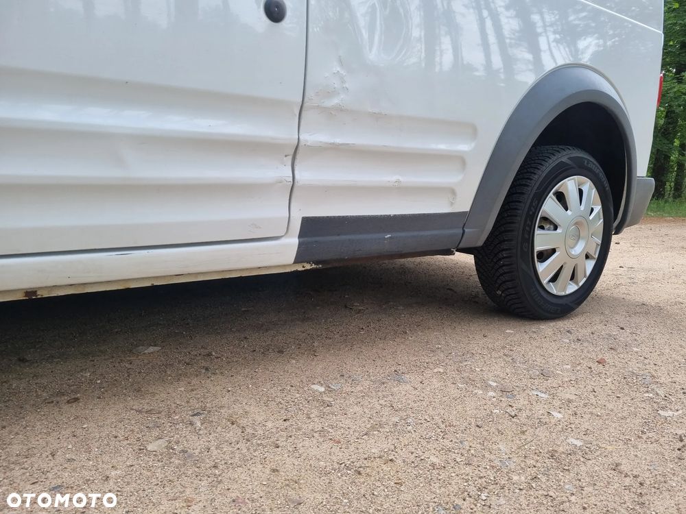 Ford Transit Connect - 19