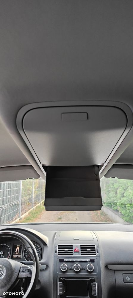 Volkswagen Touran 1.6 TDI DPF BlueMotion Technology Cup - 27