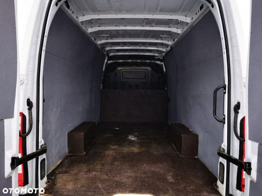 Renault Master - 11
