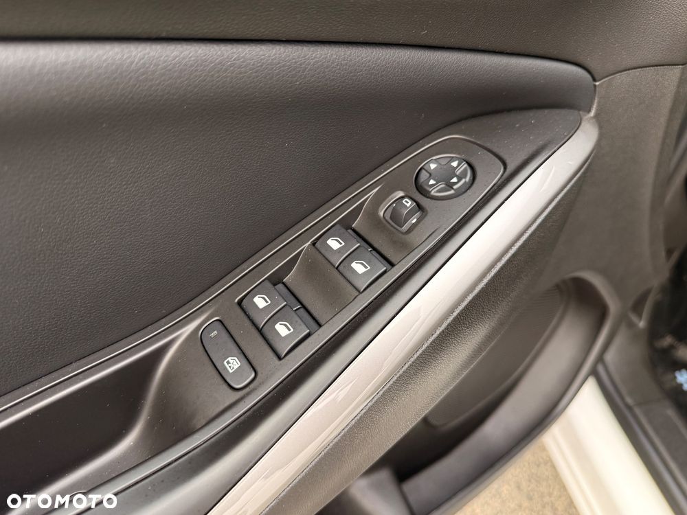 Opel Grandland 1.2 T Edition S&S - 31