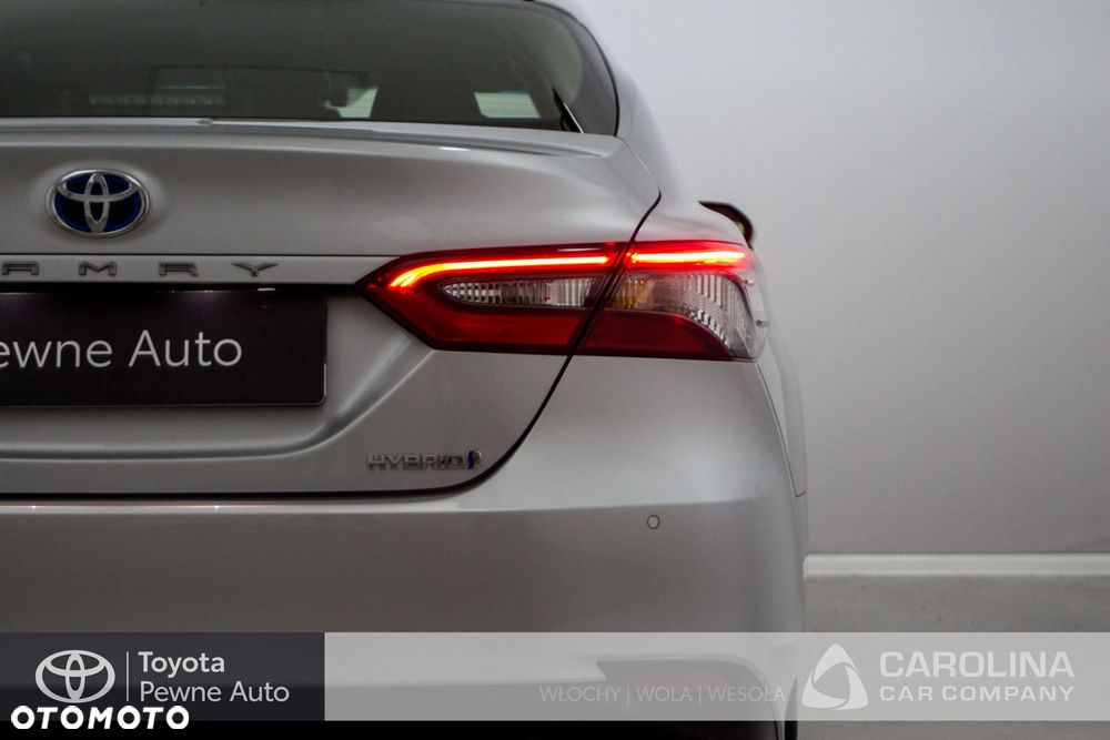 Toyota Camry 2.5 Hybrid Comfort CVT - 19