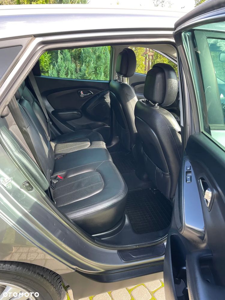 Hyundai ix35 2.0 CRDi 4WD Automatik Premium - 14