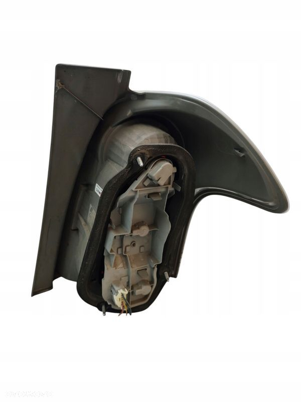 LAMPA LEWY TYŁ TYLNA TOYOTA COROLLA VERSO II LIFT (2007-2009) EUROPA - 2