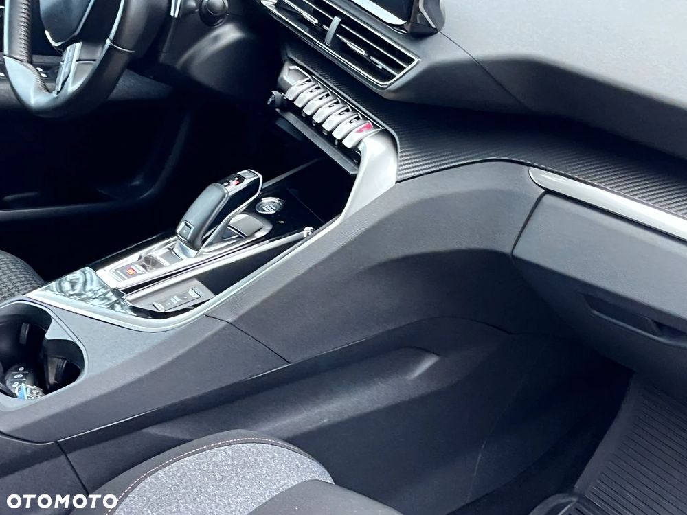 Peugeot 3008 BlueHDi 130 Stop & Start EAT8 Active Business-Paket - 10