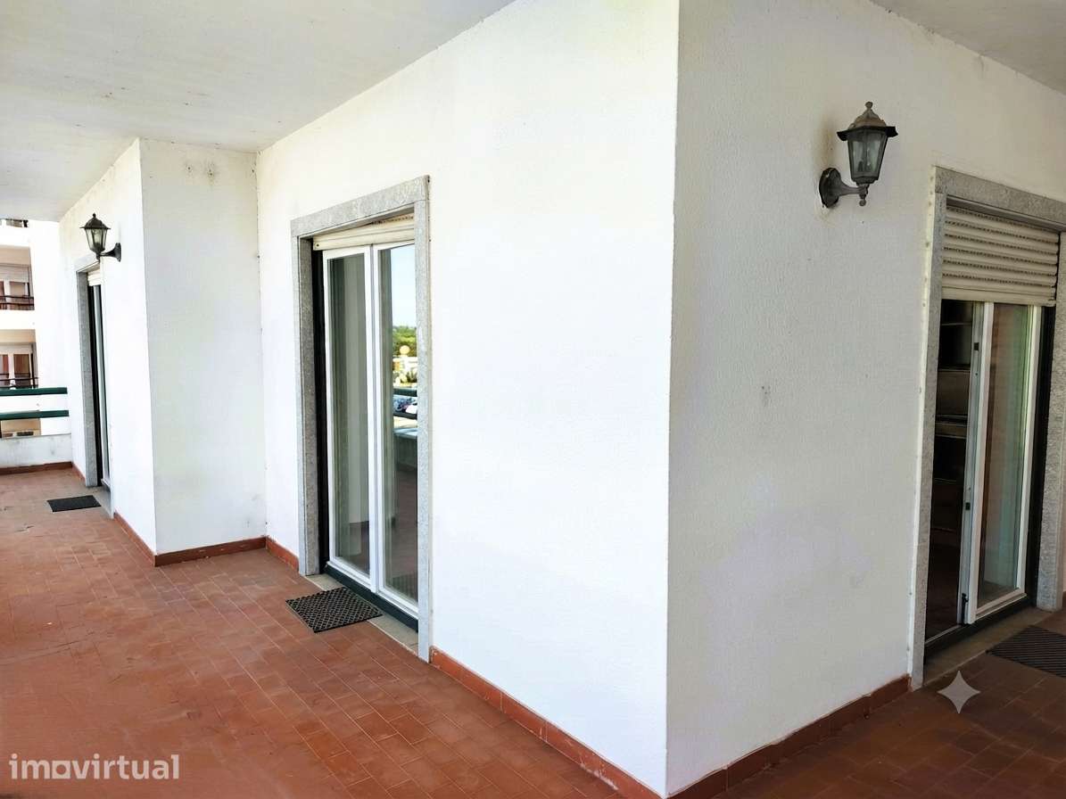 Apartamento T3+1 | Varandas| Vista de Montanha | Garagem | 216m2 | - Grande imagem: 2/24