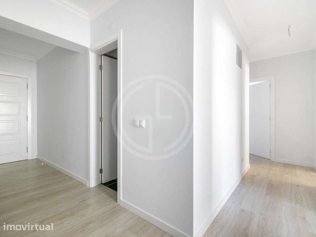 Apartamento T1 renovado em Faro - Grande imagem: 4/17