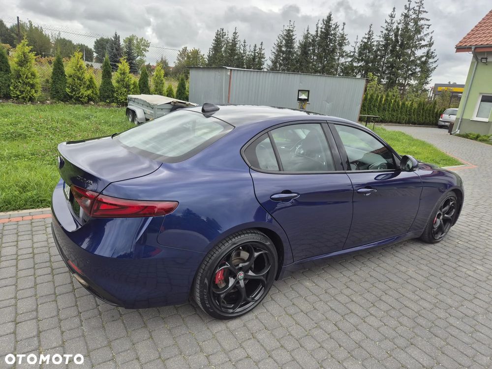 Alfa Romeo Giulia 2.0 Turbo Veloce - 2