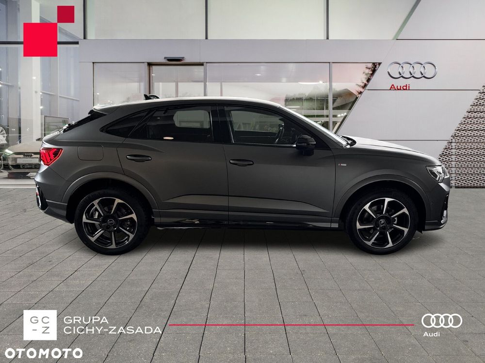 Audi Q3 Sportback - 6