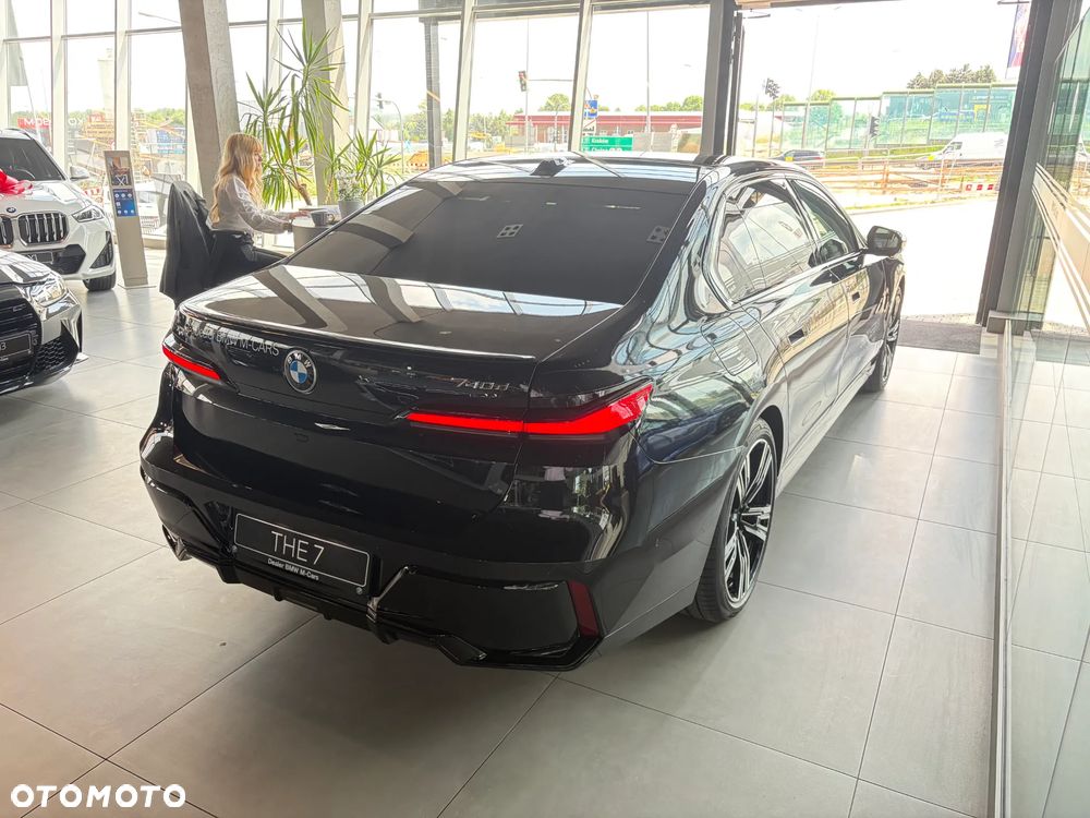 BMW Seria 7 740d xDrive mHEV sport - 7
