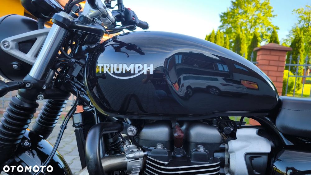 Triumph Street Twin - 18