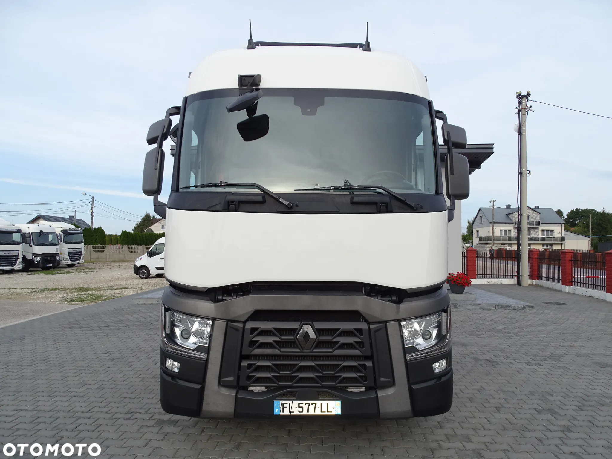 Renault T 440 - 2