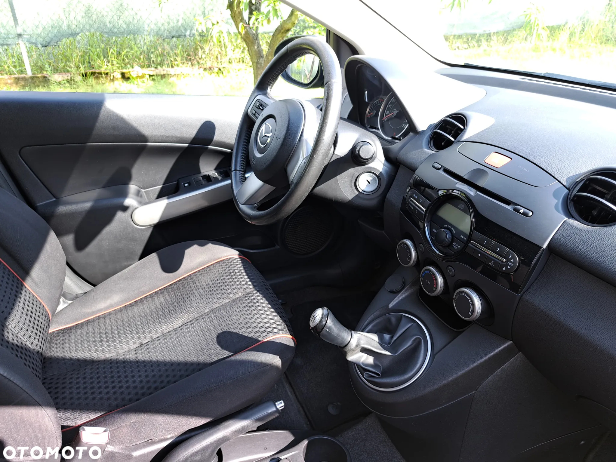 Mazda 2 1.3 MZR Edition - 9