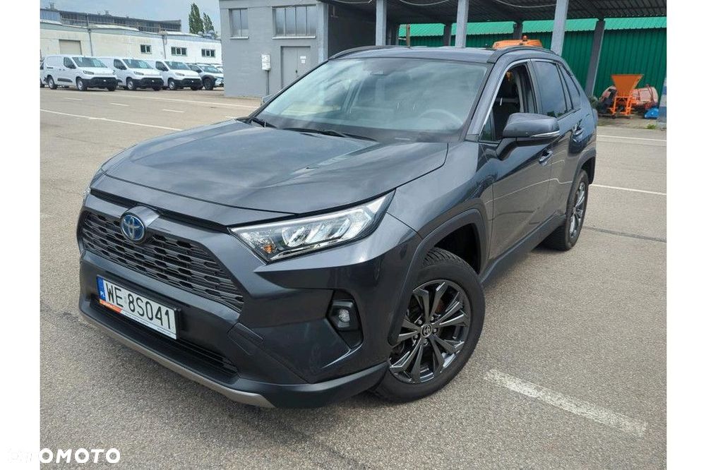 Toyota RAV4 - 1