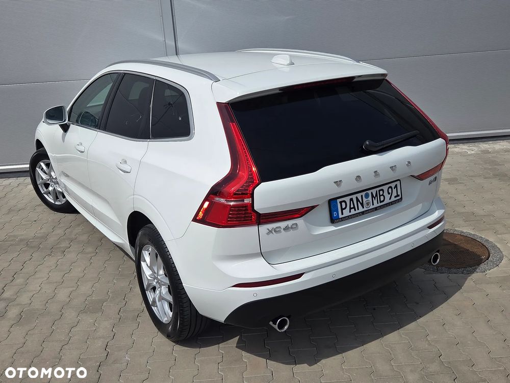 Volvo XC 60 B4 D AWD Geartronic Momentum - 18