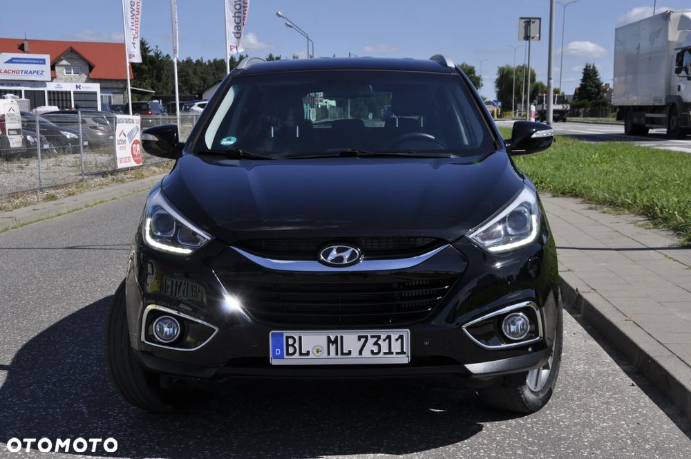 Hyundai ix35 2.0 CRDi 4WD Automatik Premium - 2