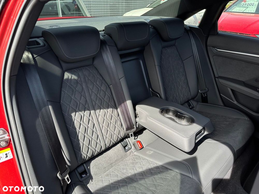 Audi S3 Limousine - 22