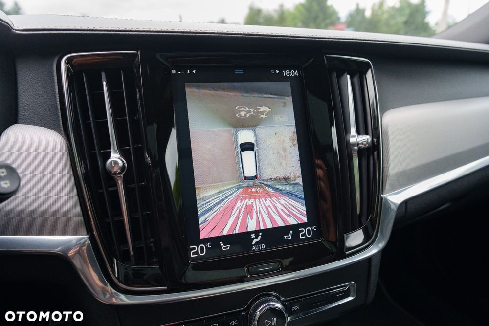 Volvo V90 D4 Geartronic R Design - 16