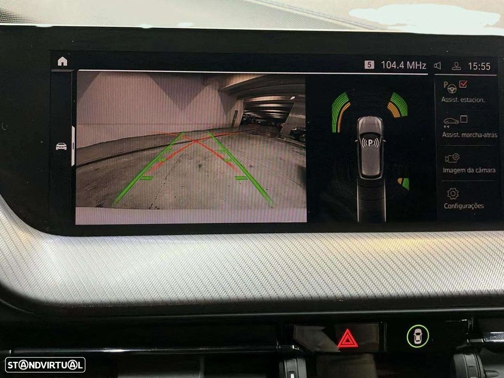 BMW 116 d Pack Desportivo M Auto - 14