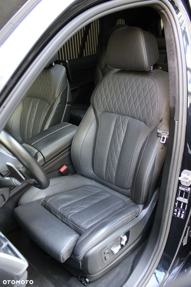 BMW X7 - 14