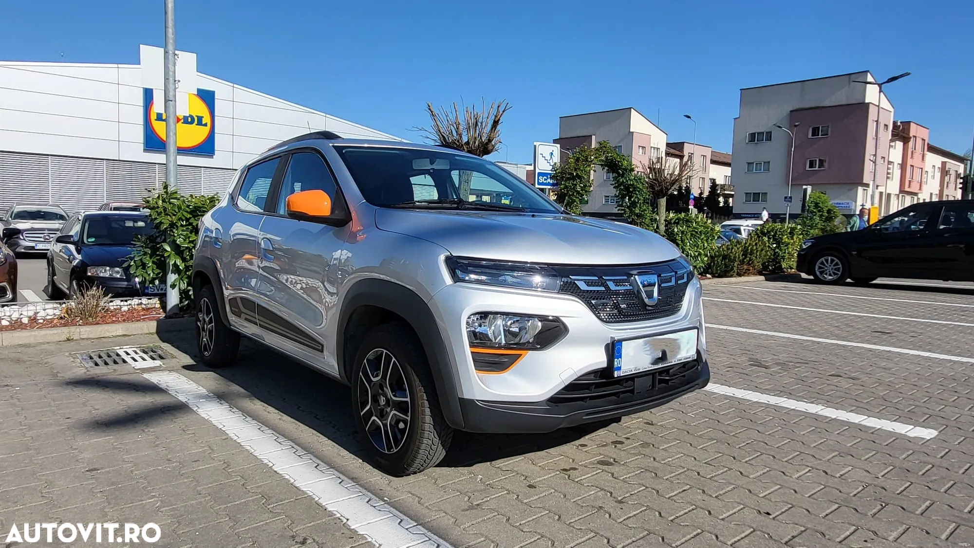Dacia Spring Expression - 2