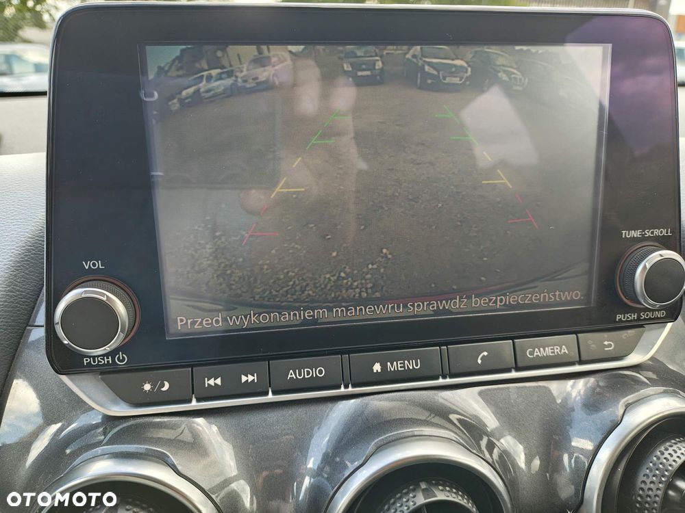Nissan Juke 1.0 DIG-T N-Connecta DCT - 22