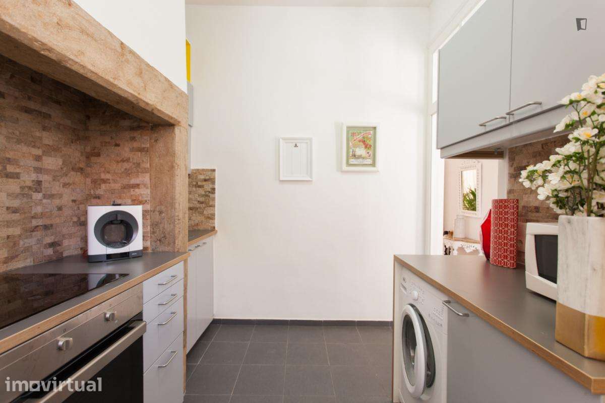 Apartamento com 3 quartos - localizado em Princípe Real Lisbon - Grande imagem: 5/26