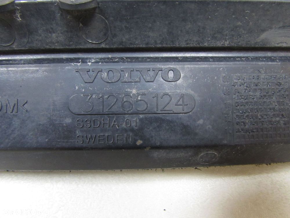 VOLVO S80 II V70 III XC70 S60 II V60 XC60 06-16 BELKA POD CHLODNICE 31368100 - 9