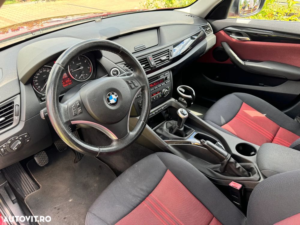 BMW X1 sDrive18d - 11